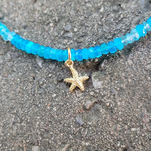 🧜🏻‍♀️ Opal & Apatite Starfish Beaded Necklace 🫧 NWOT - Picture 5 of 9